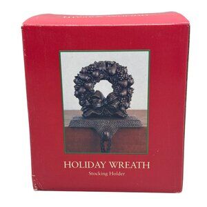 hold everything holiday wreath Christmas Stocking Holder Antiqued Polyresin READ